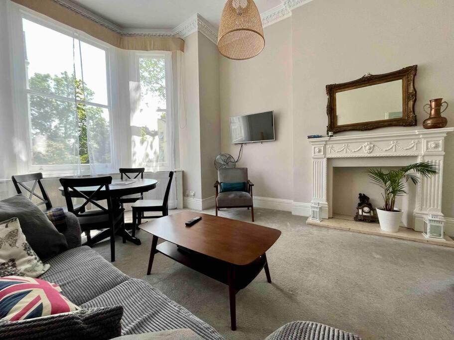 Appartement Wonderful In Earl's Court *